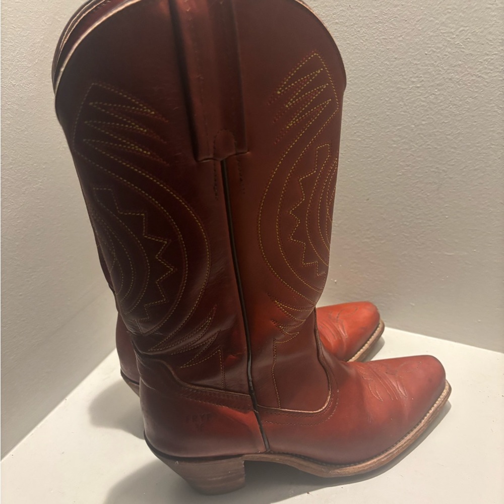 Frye Women's Cognac Leather Western Heeled Boots